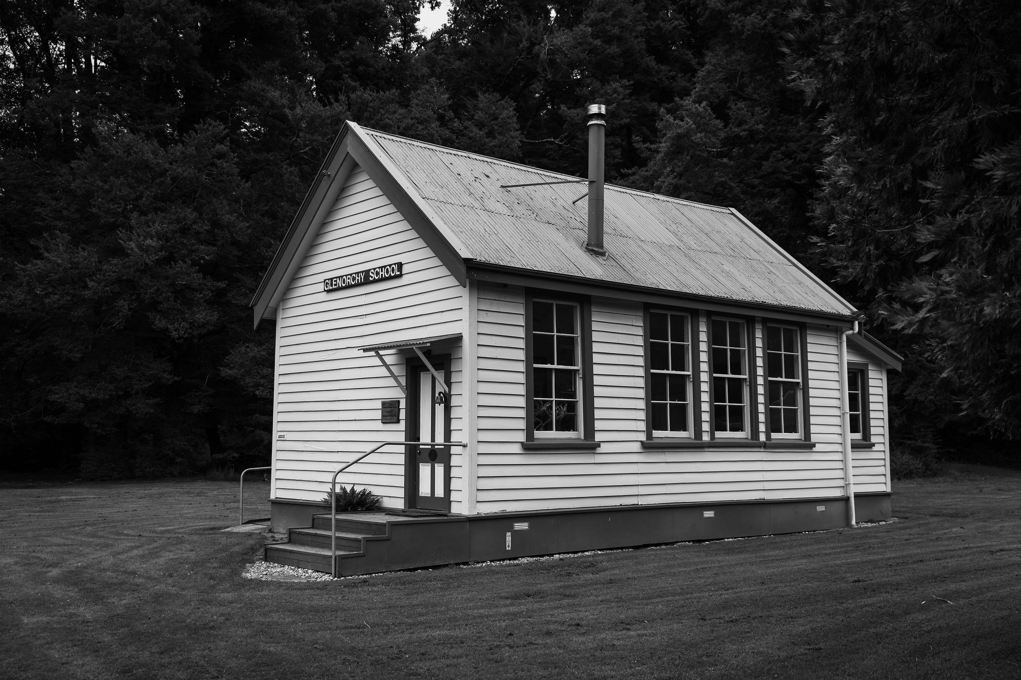 The Old Glenorchy School at Paradise Trust