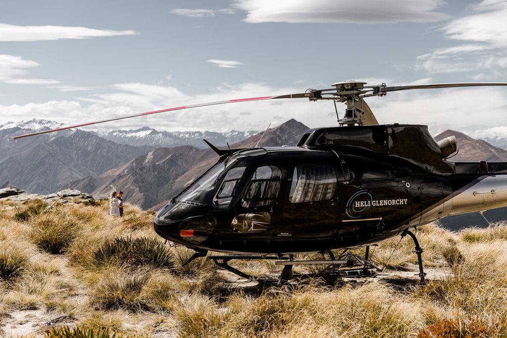 Heli surprise proposal above Queenstown