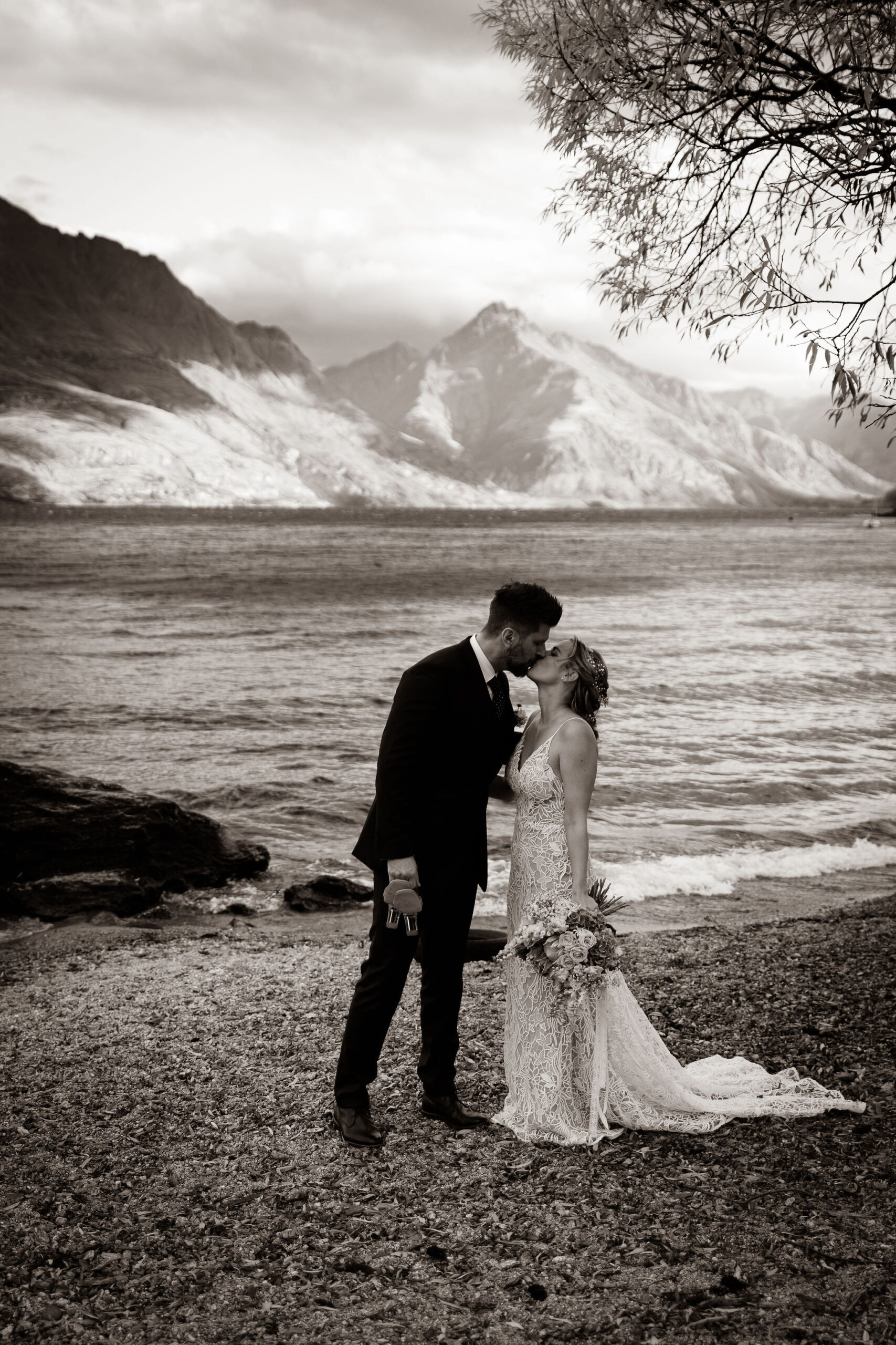 Head of the Lake Wedding - Susan Miller Photography